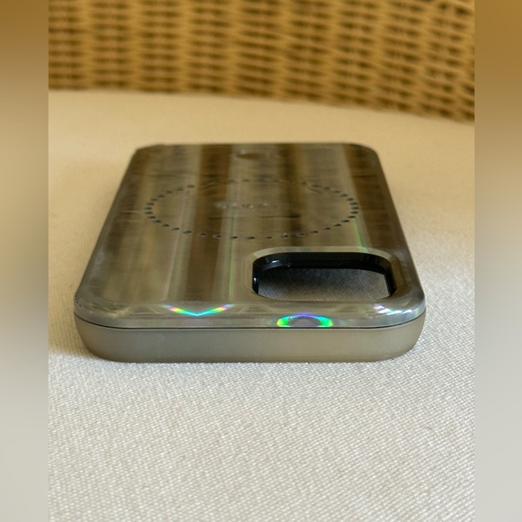 Paris Hilton Lumee Halo Holographic Selfie Cell Case Fits Apple 12 Pro Max - Picture 7 of 15